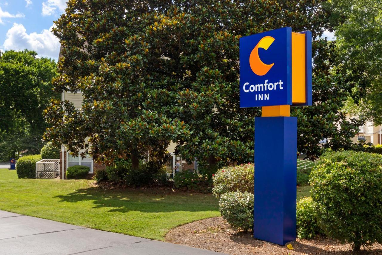 Comfort Inn Charlotte Airport Uptown Exterior foto